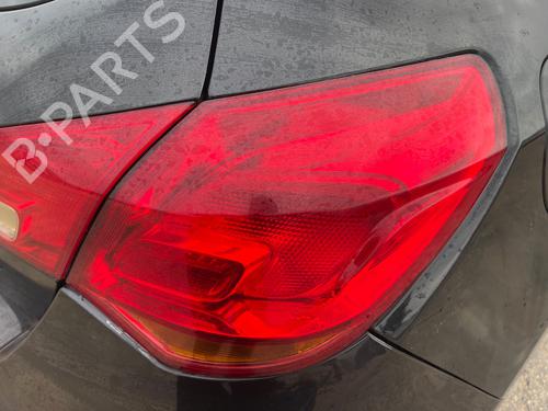 Used Right taillight OPEL ASTRA J (P10) [2009-2016]  31117900