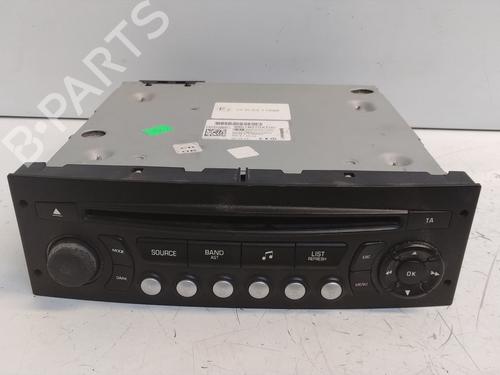 Used Radio Radio 30442292 30442292