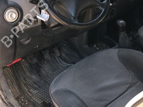 Grill CITROËN BERLINGO / BERLINGO FIRST Box Body/MPV (M_) 1.9 D 70 (MBWJZ, MCWJZ) | BP26721403C40 