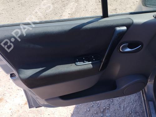 Zekeringkast RENAULT SCÉNIC II (JM0/1_) 1.5 dCi (JM02, JM13) | BP11034753E1 
