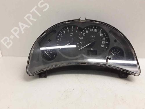 Used Instrument cluster OPEL CORSA C (X01) 1.2 Twinport (F08, F68) (80 hp) 29257155