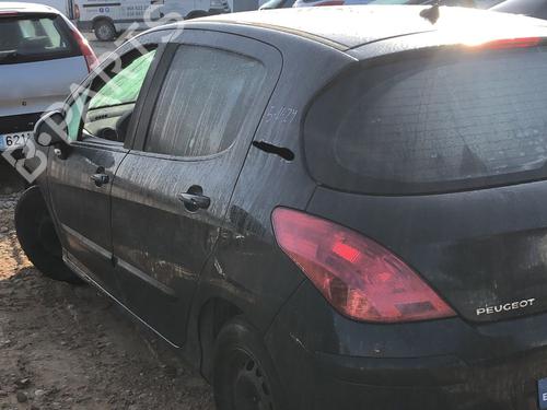 Fuse box PEUGEOT 308 I (4A_, 4C_)  | BP22897210E1 