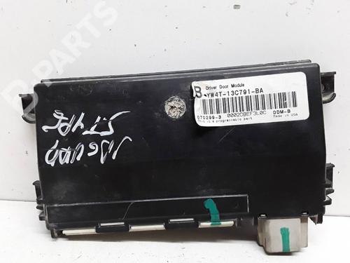 comfort-control-module-jaguar-s-type-ii-x200-30-v6-yw4t13c791ba-1998-1999-2000-2001-2002-2003-2004-2005-2006-2007-2008-10414226 main image