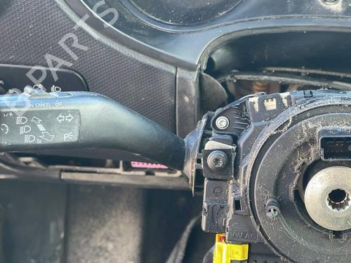 Used Steering column stalk Steering column stalk 39514097 39514097