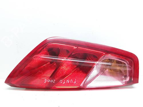 Used Right taillight FIAT PUNTO EVO (199_) 1.3 D Multijet (199AXC1A, 199BXC1A, 199AXT1A, 199BXT1A) (75 hp) 9674158