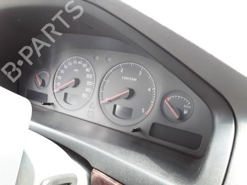 Cockpit VOLVO S80 I (184) 2.5 TDI (140 hp) 9528715