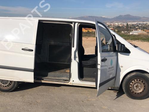 Warning switch MERCEDES-BENZ VITO Bus (W639) 109 CDI (639.701, 639.703, 639.705) | BP31906581I22