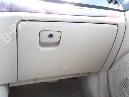 Used Glove box HYUNDAI SANTA FÉ II (CM) 2.2 CRDi GLS (150 hp) 9689949