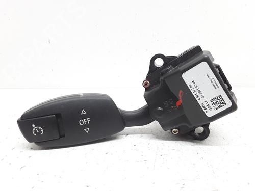 Used Electronic module BMW 5 (E60) 520 d (163 hp) 11736097