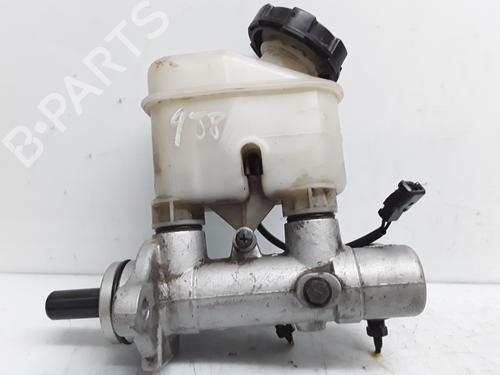 Used Brake master cylinder KIA CARENS II MPV (FJ) 2.0 CRDi (113 hp) 8385242