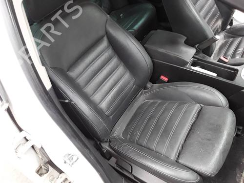 Siège avant droit Siège avant droit OPEL INSIGNIA A Sports Tourer (G09) 2.0 CDTI (35) (160 hp) 36392540 36392540