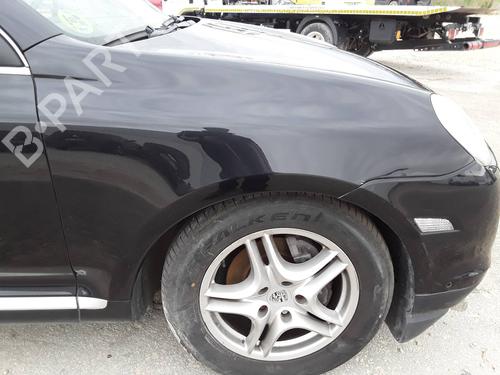Forskærm Højre PORSCHE CAYENNE (9PA) 3.0 TDI (240 hp) 32999826