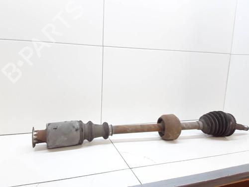 Arbre de transmission avant droit RENAULT CLIO II (BB_, CB_) 1.5 dCi (B/CB07) (65 hp) 15956726
