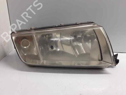 Used Right headlight SKODA FABIA I (6Y2) [1999-2008]  31027040