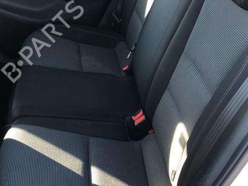 Forra trás esquerda HYUNDAI i30 (GD) | BP32328773C60