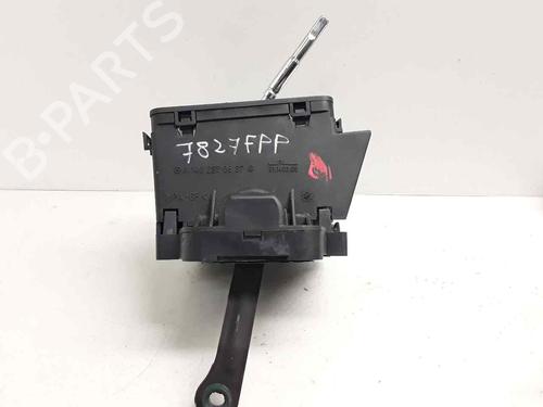 Used Gear lever MERCEDES-BENZ E-CLASS (W210) E 290 Turbo-D (210.017) (129 hp) 21048940