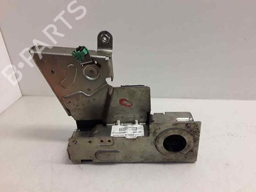 Used Tailgate lock FORD TOURNEO CONNECT 1.8 TDCi (90 hp) 25707902
