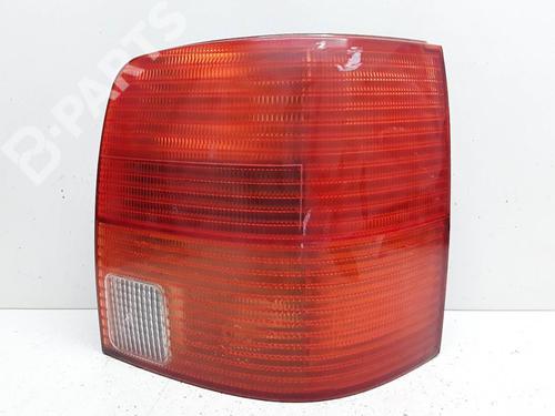 Used Right taillight Right taillight VW PASSAT B5 Variant (3B5) 1.9 TDI (115 hp) 10965326 10965326