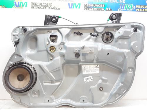Rudehejsemekanisme Højre foran VW POLO (9N_, 9A_) 1.4 16V (75 hp) 9674163