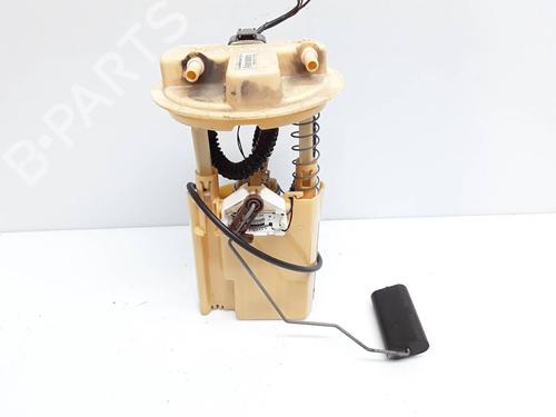 Used Fuel pump RENAULT CLIO IV Estate Van (KH_) 1.5 dCi 75 (75 hp) 7479052