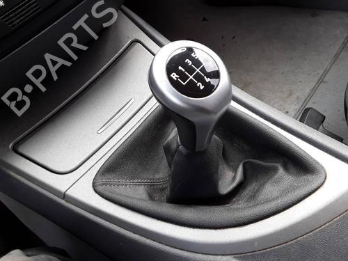 Used Gear lever BMW 1 (E81) 116 i (115 hp) 9818240