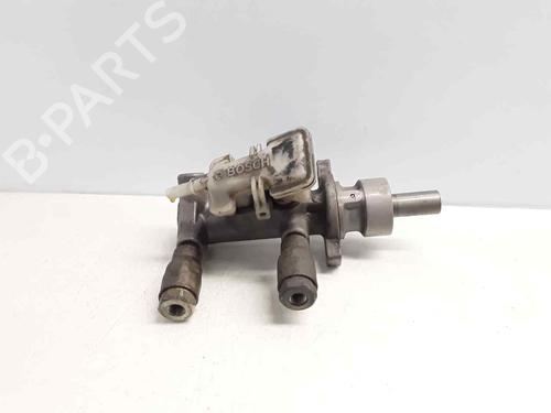 Maître-cylindre FORD FOCUS I (DAW, DBW) 1.6 16V (100 hp) 16486271