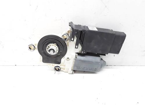 Right front window motor VW GOLF IV (1J1) 1.8 | BP13256795E20