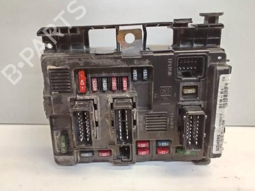 Used Fuse box Fuse box CITROËN XSARA PICASSO (N68) 2.0 HDi (90 hp) 39693763 39693763