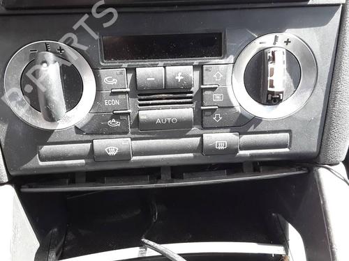 Commande Chauffage AUDI A3 (8P1) 2.0 TDI 16V quattro (140 hp) 15269017