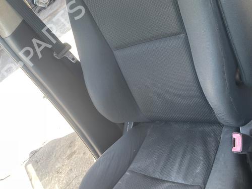 Right front seat TOYOTA COROLLA Verso (ZER_, ZZE12_, R1_) 1.8 (ZNR11_, ZNR11R) | BP26488036C16 
