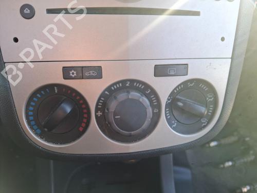 BP29926249I5 main image