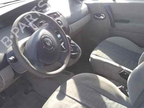Venstre forlygte RENAULT SCÉNIC II (JM0/1_) 1.5 dCi (JM0F) | BP7471168C28 