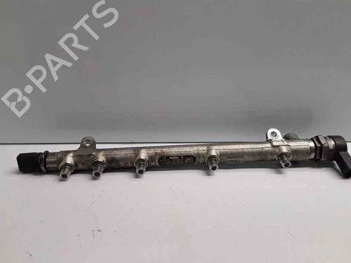 Used Injection rail MERCEDES-BENZ VITO / MIXTO Van (W639) 109 CDI (639.601, 639.603, 639.605) (88 hp) 30660352