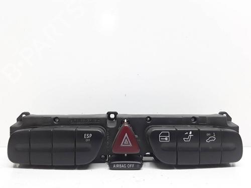 Used Switch MERCEDES-BENZ C-CLASS (W203) C 220 CDI (203.006, 203.008) (143 hp) 9113307