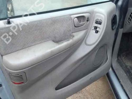 Front left lock CHRYSLER VOYAGER IV (RG, RS) 2.5 CRD | BP8070924C98 