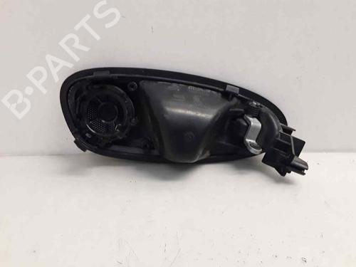 Front left interior door handle SEAT LEON (1P1)  | BP27345594I13 