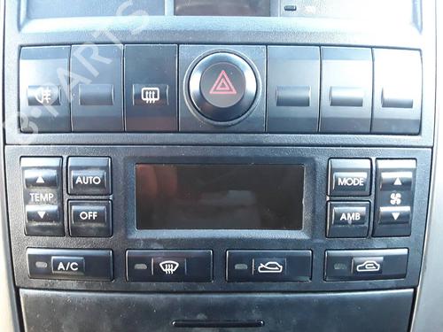 AC Styreenhet / Manøvreringsenhet KIA SORENTO I (JC) 2.5 CRDi 4WD (140 hp) 8824122