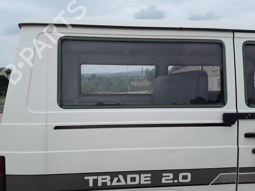 Used Rear right quarter glass NISSAN TRADE Van [1993-1998]  18908568