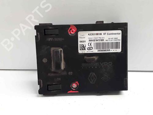 Used Electronic module RENAULT SCÉNIC III (JZ0/1_) 1.5 dCi (106 hp) 30400394
