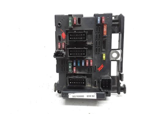 Boîte à Fusibles PEUGEOT 307 (3A/C) 2.0 HDi 90 (90 hp) 12605941