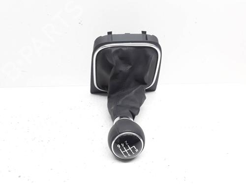 Used Shift knob VW GOLF V (1K1) 1.9 TDI (90 hp) 11601344