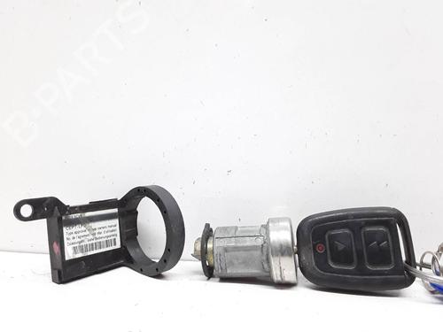 Used Ignition barrel FORD MONDEO II Turnier (BNP) 2.0 i (131 hp) 9855563