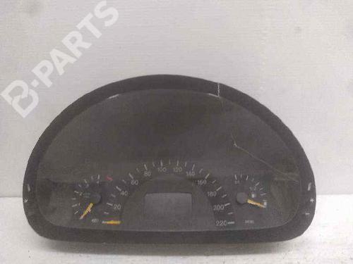Used Instrument cluster MERCEDES-BENZ VITO / MIXTO Van (W639) 109 CDI (639.601, 639.603, 639.605) (88 hp) 7468302