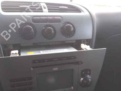 Steering column stalk SEAT LEON (1P1) 1.9 TDI | BP7473606I23 