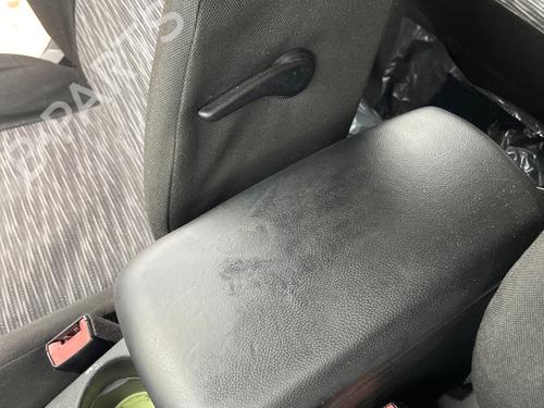 Used Armrest / Center console KIA CEE'D Hatchback (ED) [2006-2012]  27990227