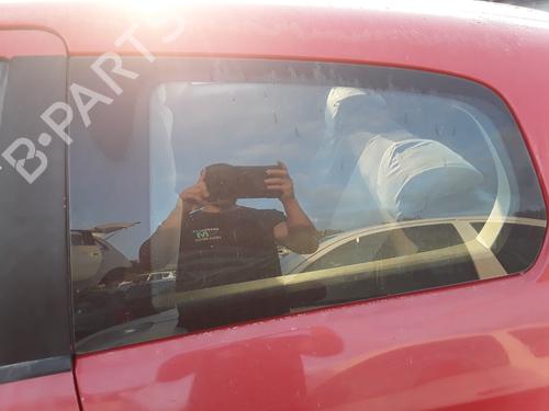 Used Rear left quarter glass FIAT PUNTO (188_) 1.4 (95 hp) 18908866