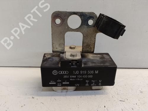 Used Fuse box Fuse box 16974491 16974491