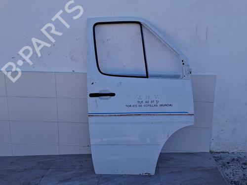Used Right front door Right front door 18908522 18908522