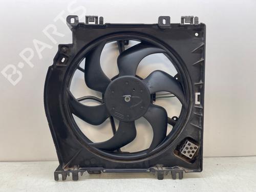 Used Radiator fan RENAULT CLIO III (BR0/1, CR0/1) 1.2 16V (BR0R, BR1D, BR1L, CR0R) (65 hp) 22560568