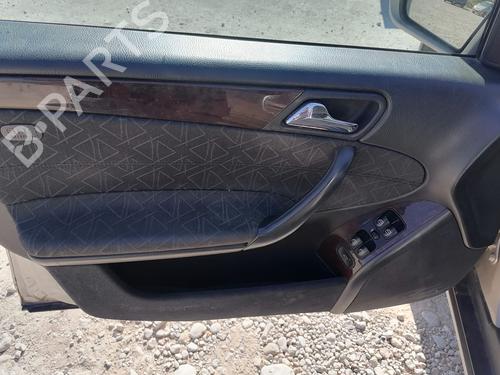 Computer motormanagement MERCEDES-BENZ C-CLASS (W203) C 220 CDI (203.006, 203.008) | BP8496133M57 